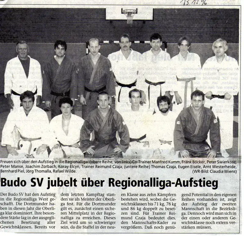 Mannschaftsfoto Aufstieg 1996 — historisches Gruppenfoto